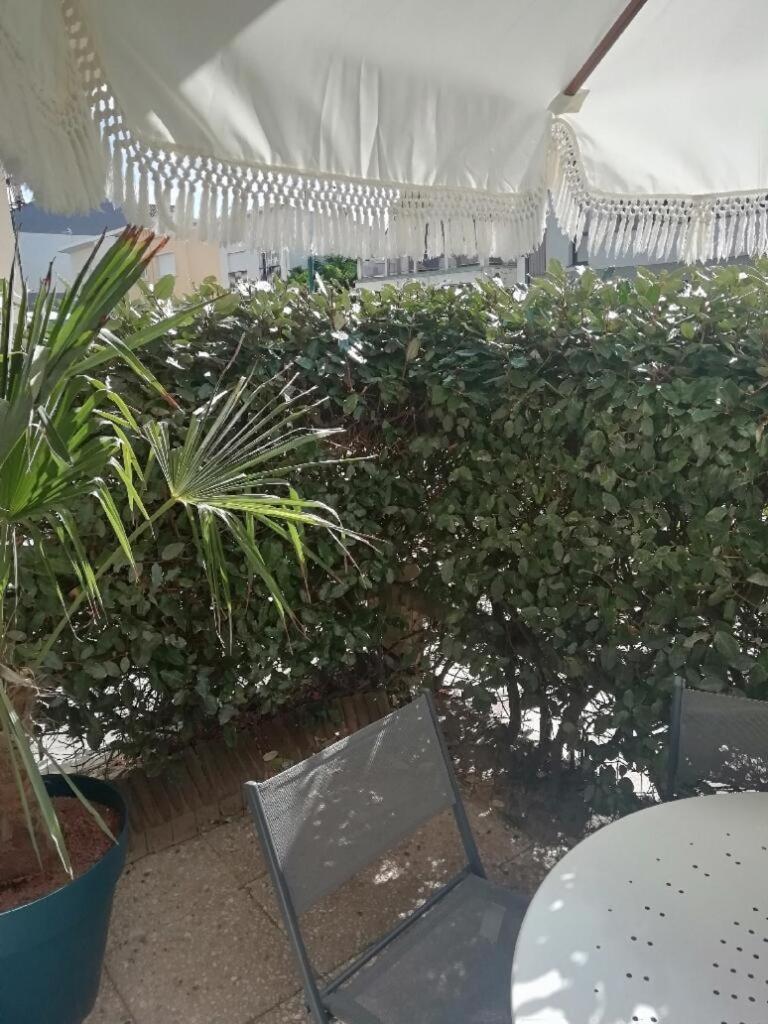 T3 Rez-De-Chaussee Lumineux Avec Terrasse Proche Plage كوسيك المظهر الخارجي الصورة